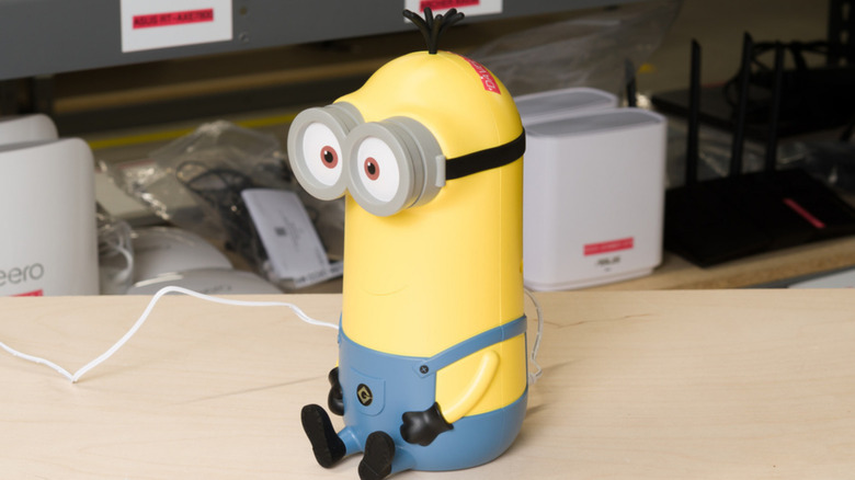 The larger 'Kevin' Minions router variant.