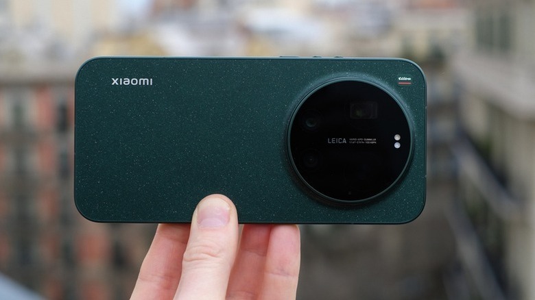 Back view of Xiaomi 17 Ultra smartphone