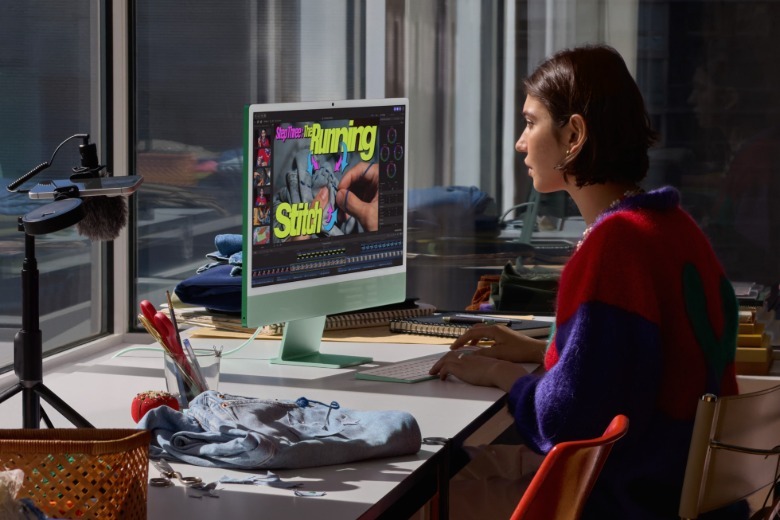 A user doing graphics with the new iMac M6.