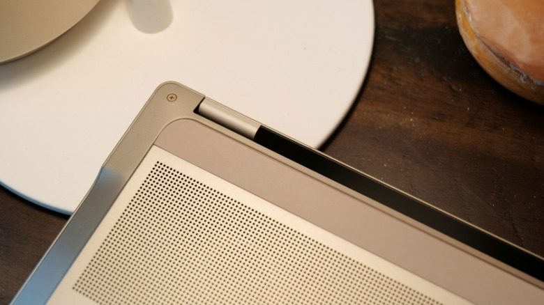 HP OmniBook Ultra 14 screws