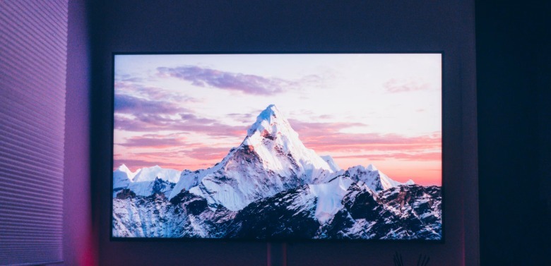 A screensaver on a TV.