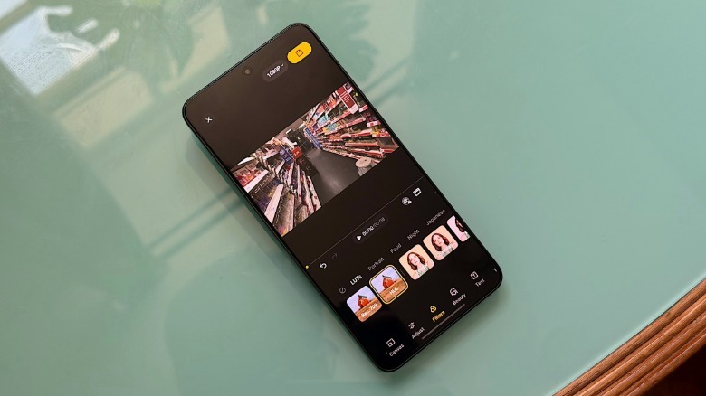 Video editing interface on the Vivo X300 Ultra