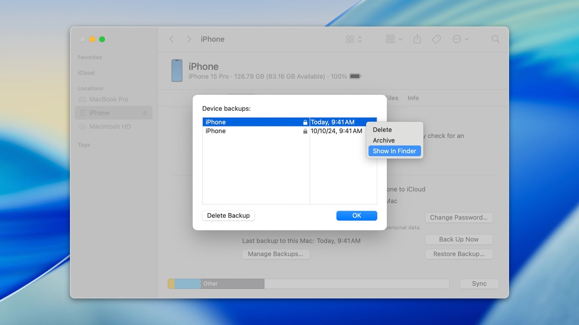 Managing iPhone backup in Finder.