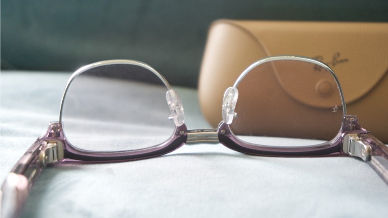 The nosepads of the ray-ban meta audio glasses.