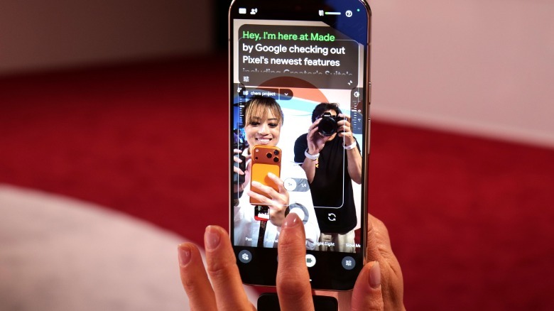 Teleprompter feature on a Google Pixel 11 smartphone.